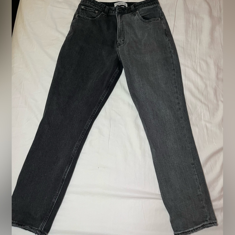 Abercrombie women’s jeans